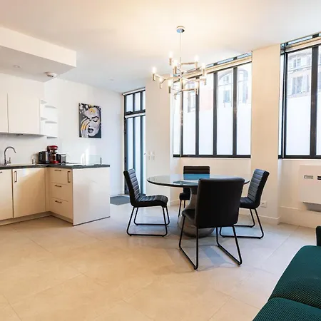 Loft 1 Bedroom Jardin Des Plantes Ac By Lcc Agency Apartment Paris