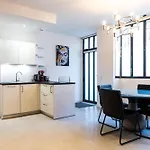 Loft 1 Bedroom Jardin Des Plantes Ac By Lcc Agency
