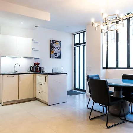Loft 1 Bedroom Jardin Des Plantes Ac By Lcc Agency