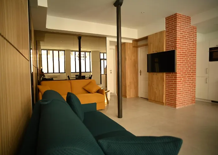 Loft 1 Bedroom Jardin Des Plantes Ac By Lcc Agency